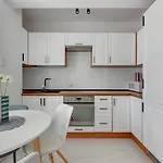 Jelitkowski Dwor 5min Parking Apartment Gdansk