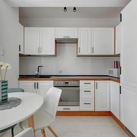 Jelitkowski Dwor 5min Parking Apartamento Gdańsk