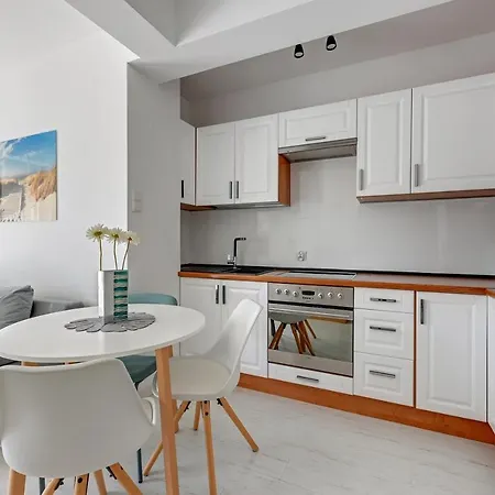 Jelitkowski Dwor 5min Parking Gdańsk