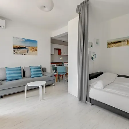 Jelitkowski Dwor 5min Parking Daire Gdansk